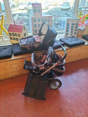 Kinderwagen-2.jpg